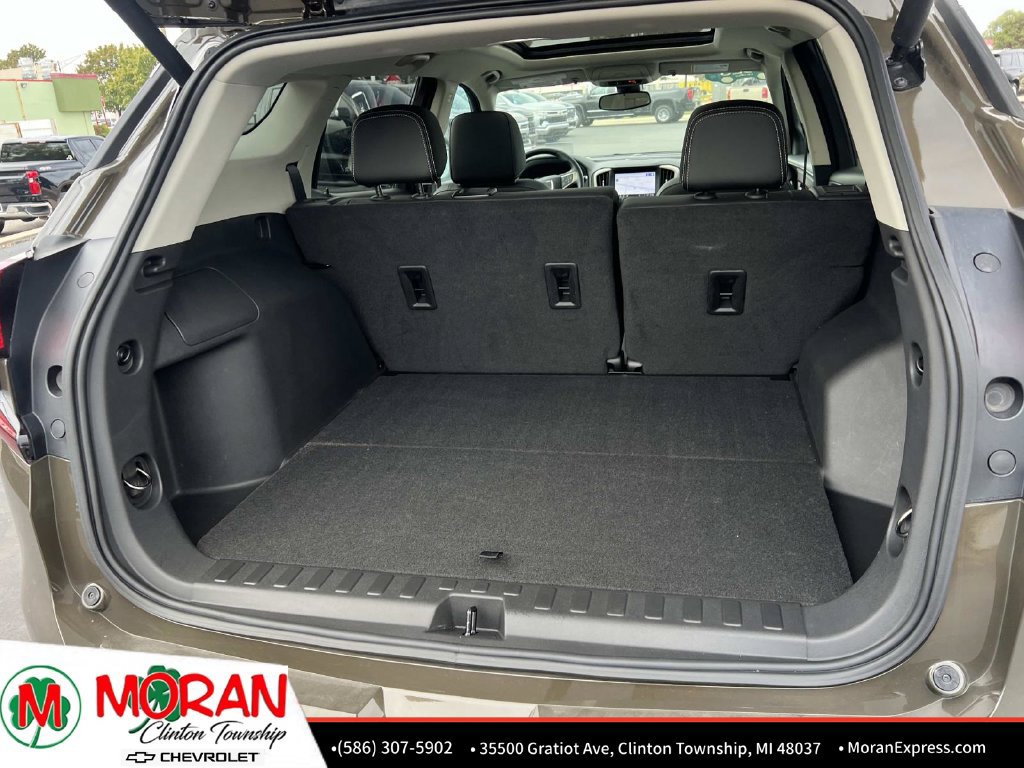 Certified 2023 GMC Terrain Denali w/ Denali Premium Package AWD/4WD image 13