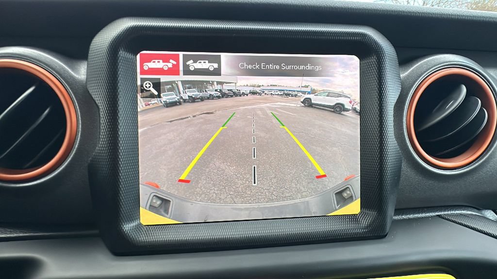 Used 2023 Jeep Gladiator Mojave w/ LED Lighting Group AWD/4WD image 26