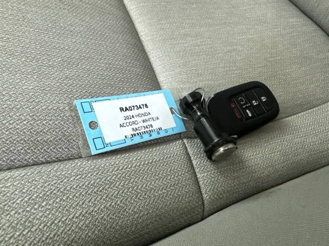 Used 2024 Honda Accord EX image 34
