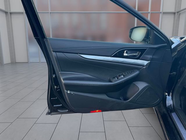 Used 2019 Nissan Maxima 3.5 S w/ Floor Mat Group FWD image 16