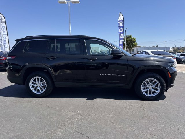 Used 2023 Jeep Grand Cherokee L Laredo AWD/4WD image 6