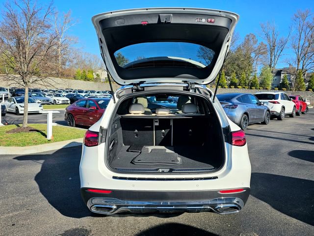 New 2026 Mercedes-Benz GLC 300 4MATIC image 9