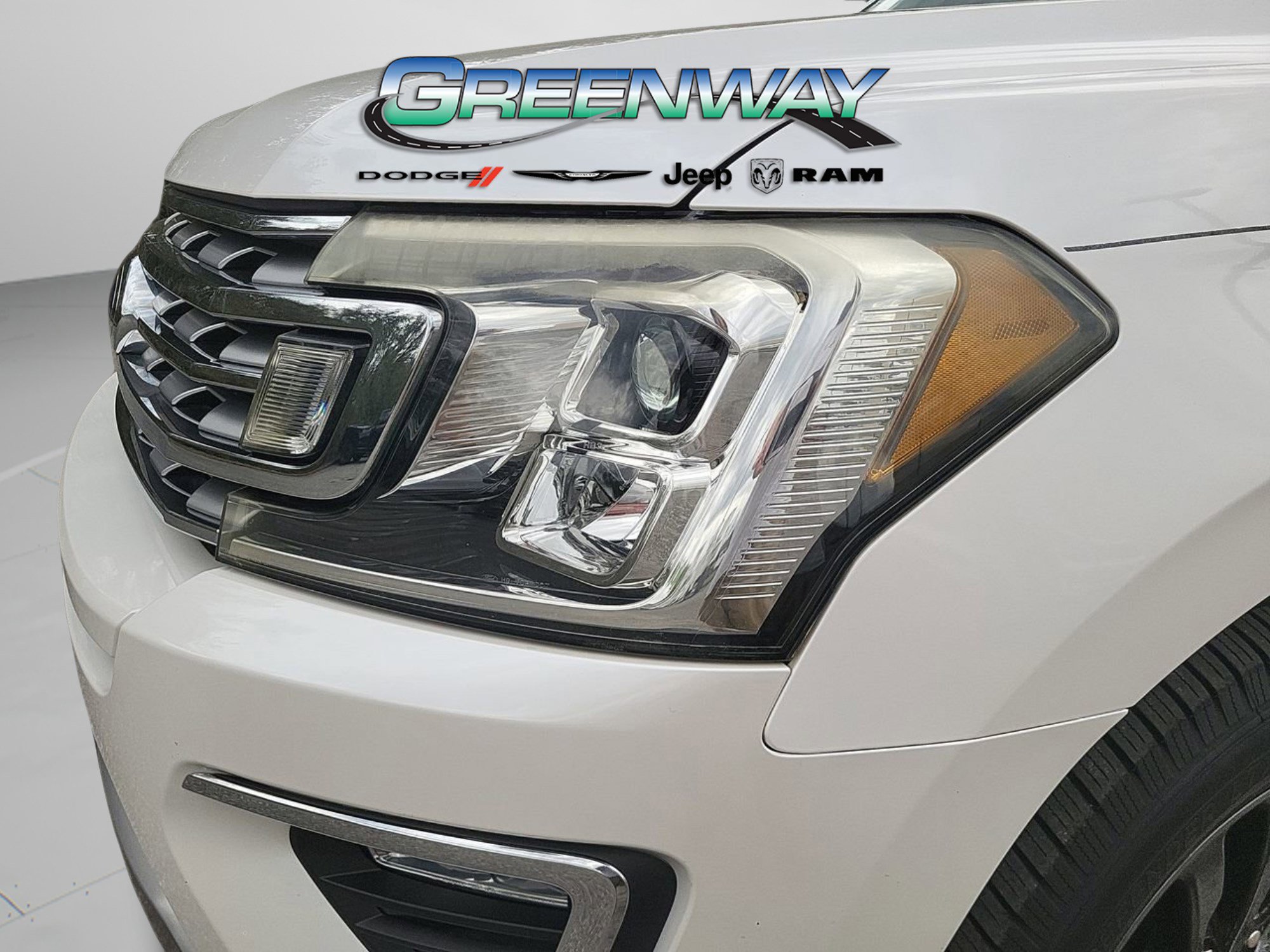 Used 2019 Ford Expedition Limited w/ Driver Assistance Package image 5