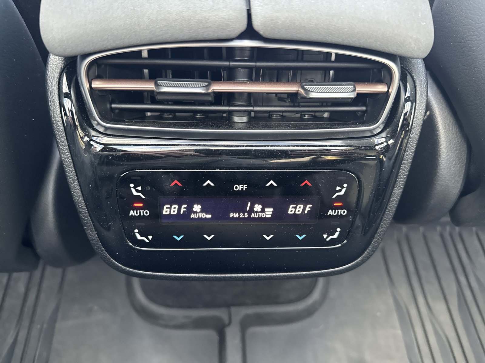 Certified 2023 Mercedes-Benz EQS 450+ 4MATIC SUV image 23