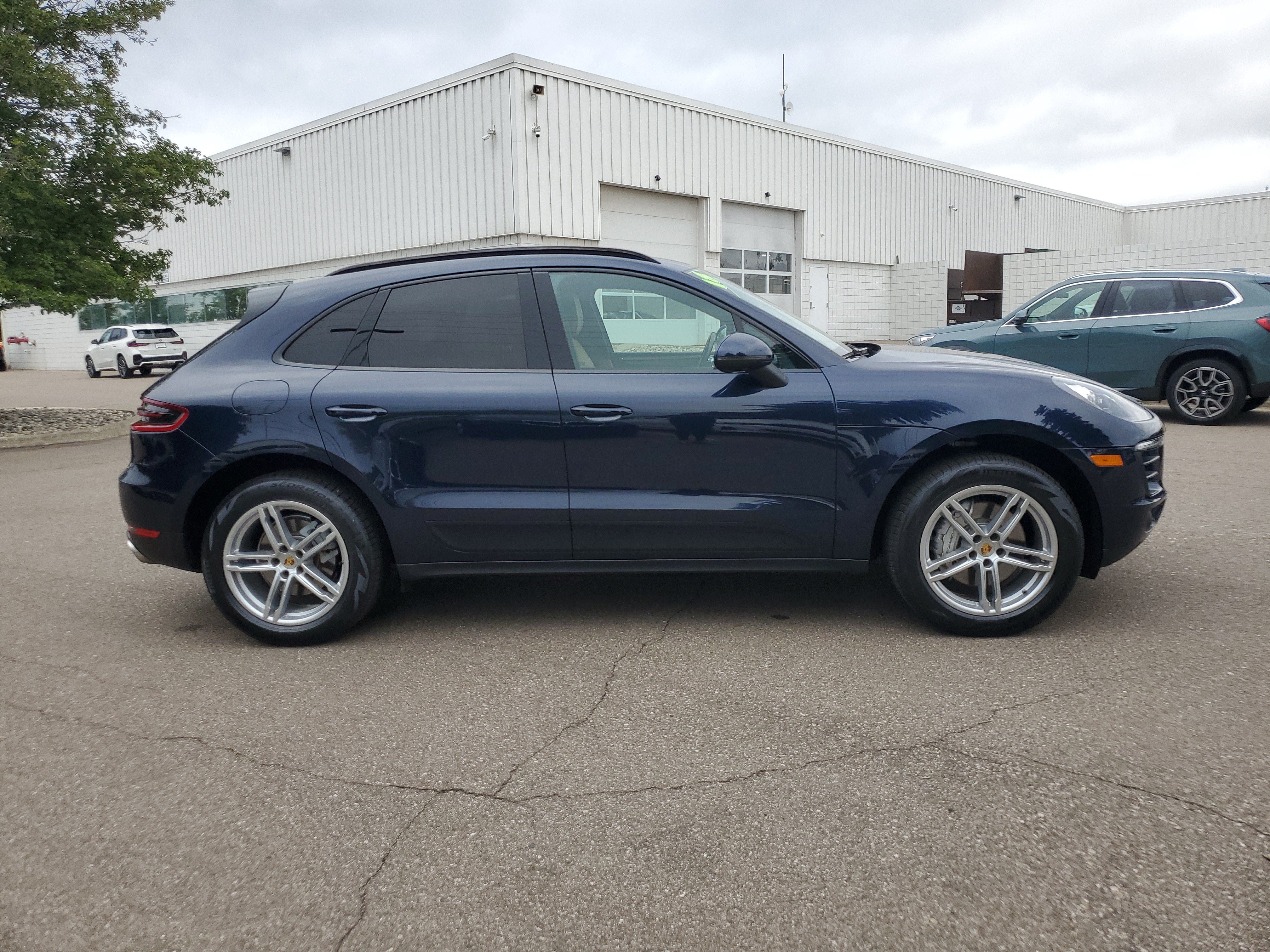 Used 2018 Porsche Macan S AWD/4WD image 6