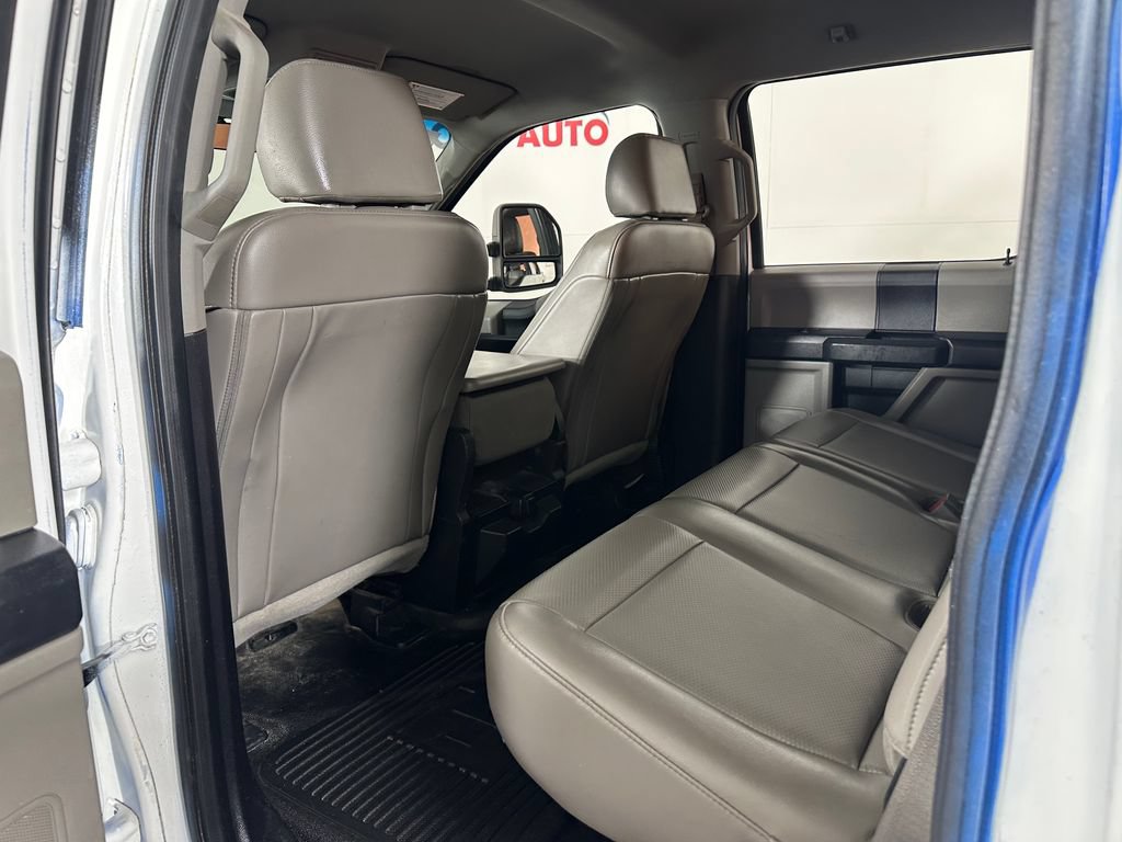Used 2019 Ford F250 XL w/ Power Equipment Group AWD/4WD image 17