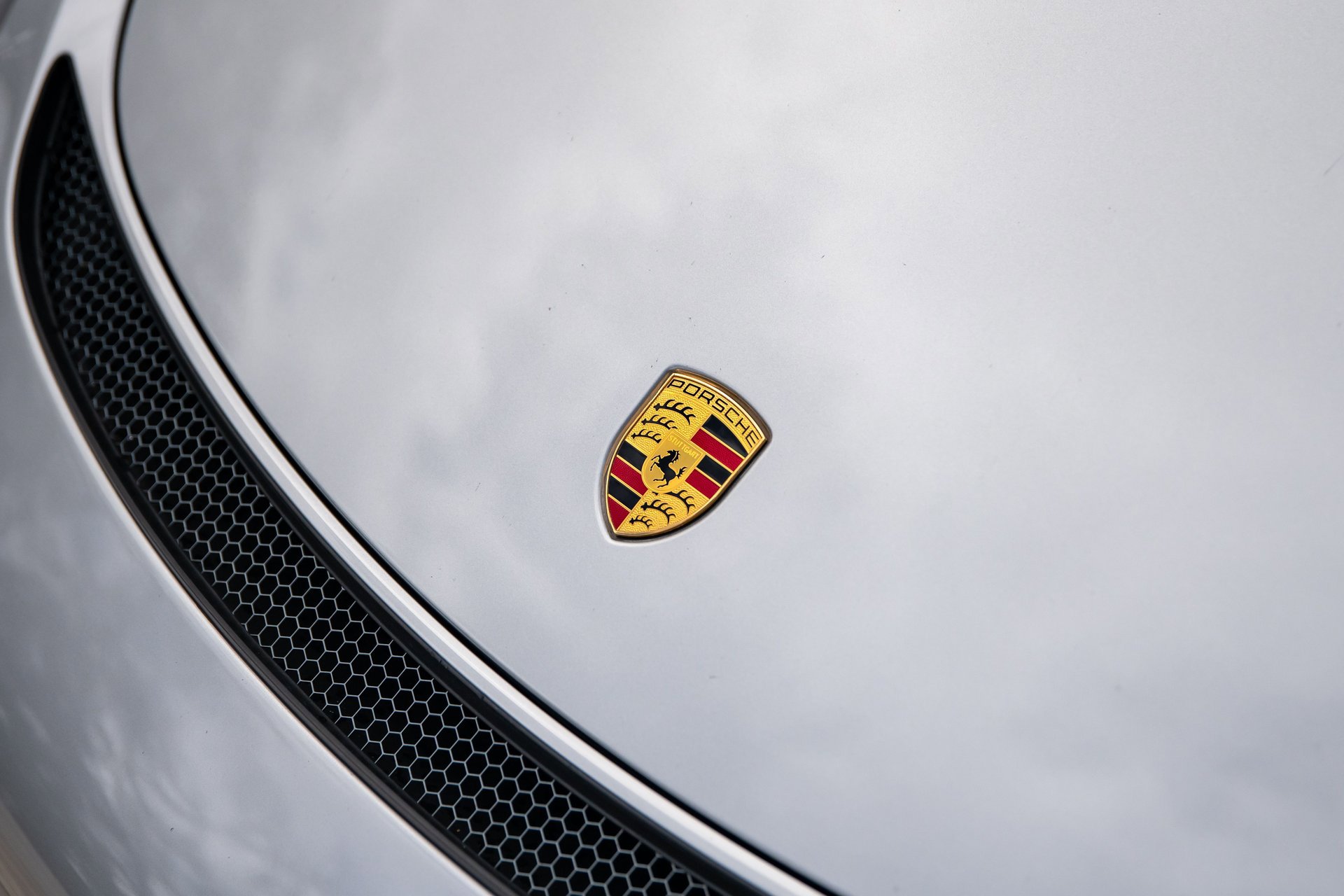 Used 2020 Porsche 718 Cayman GT4 image 24