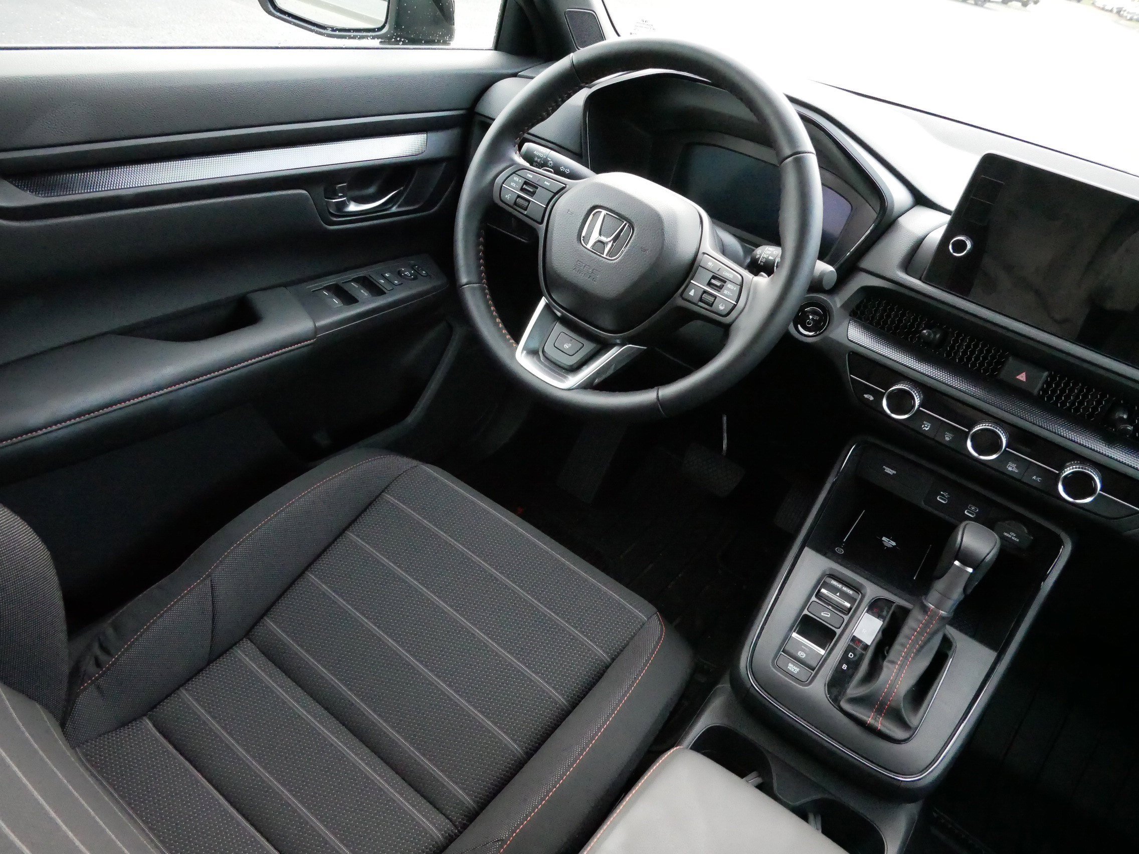 Certified 2026 Honda CR-V TrailSport image 9