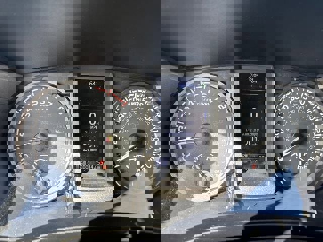 Used 2019 Toyota Tacoma TRD Off-Road w/ Technology Package image 15