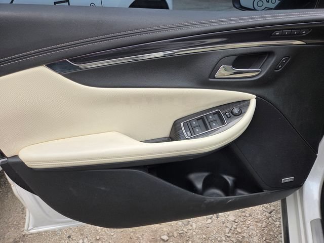 Used 2017 Chevrolet Impala Premier w/ Enhanced Convenience Package FWD image 10