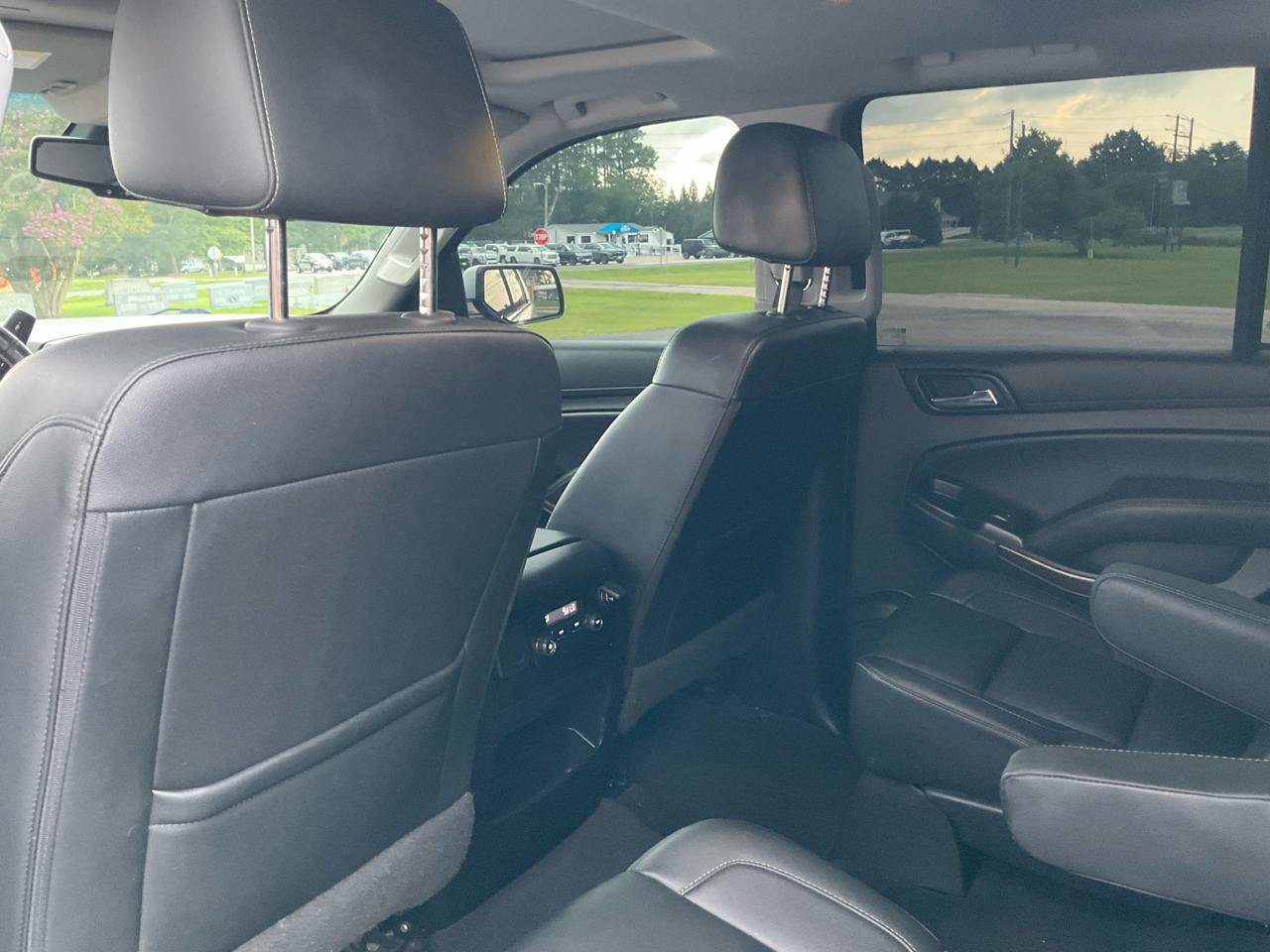 Used 2019 Chevrolet Tahoe LT AWD/4WD image 19