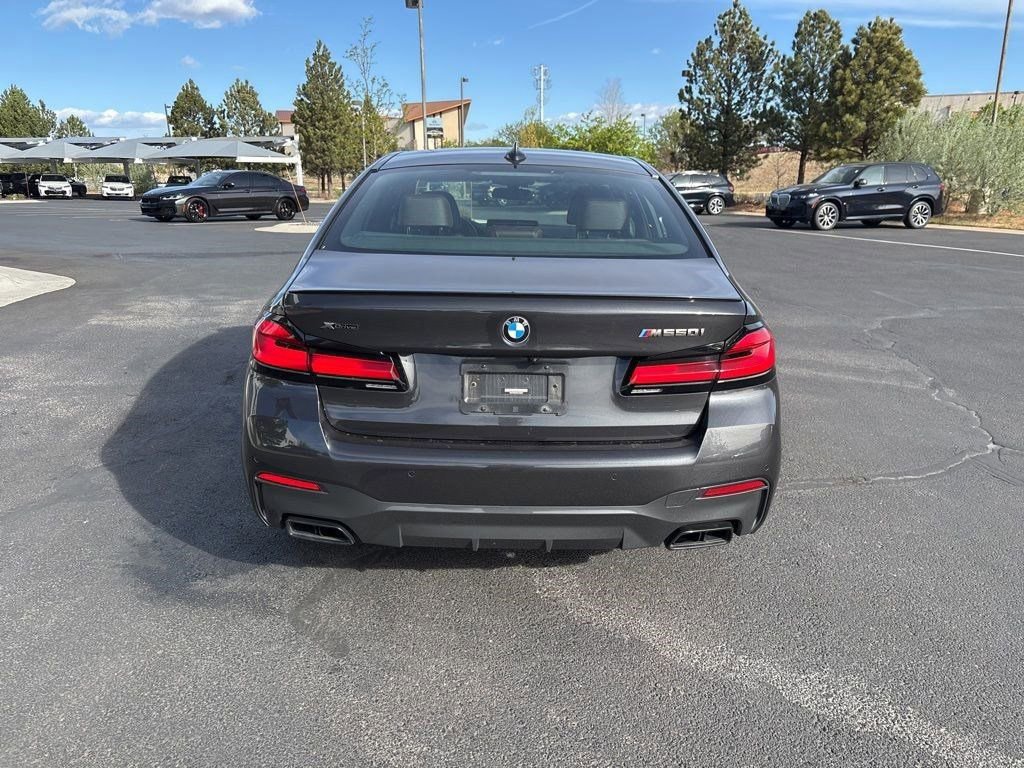 Used 2022 BMW M550i xDrive AWD/4WD image 4