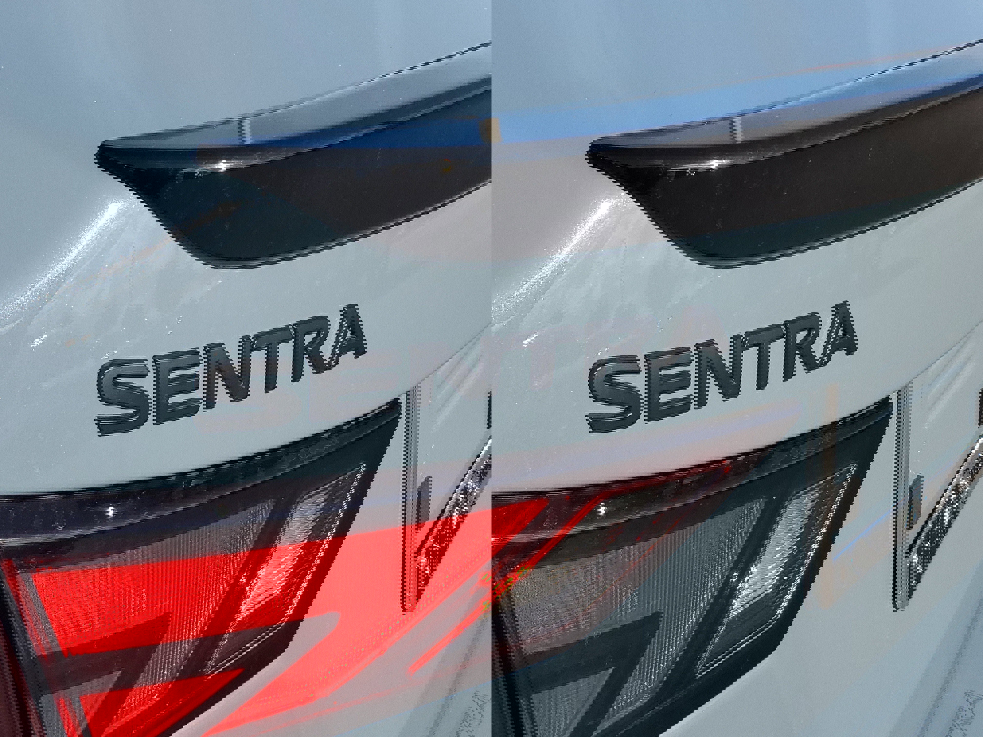New 2025 Nissan Sentra SR w/ Midnight Edition image 8