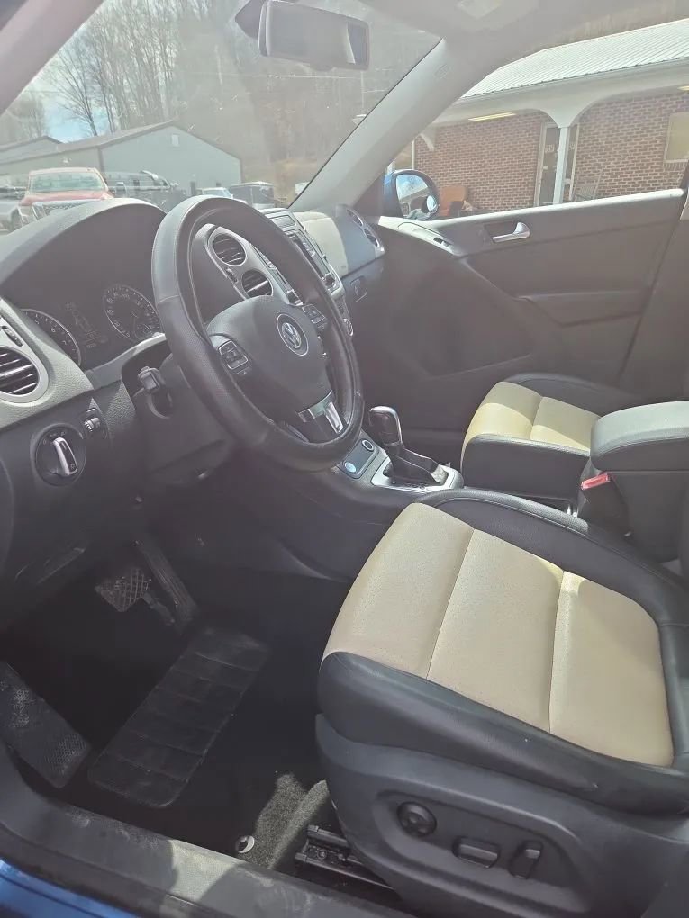 Used 2017 Volkswagen Tiguan Wolfsburg Edition FWD image 5