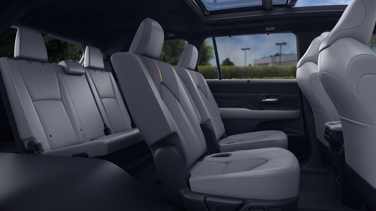 New 2026 Toyota Grand Highlander AWD Hybrid image 21