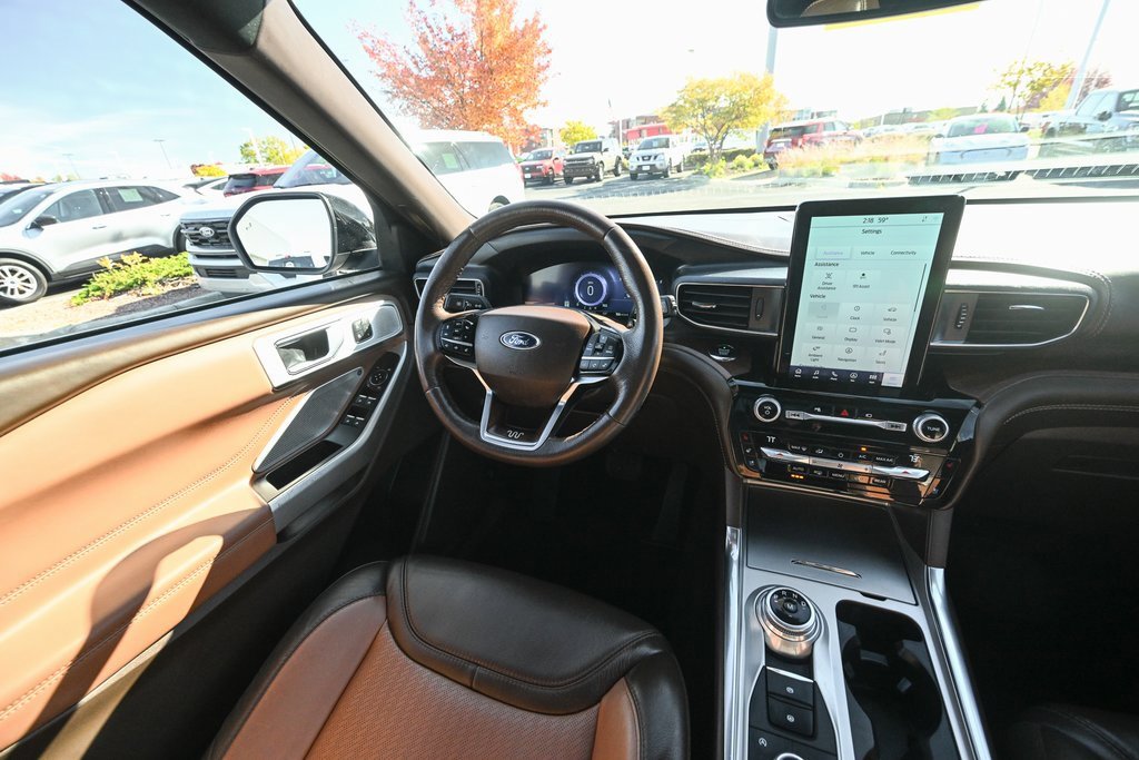 Certified 2021 Ford Explorer King Ranch w/ Premium Technology Package image 33