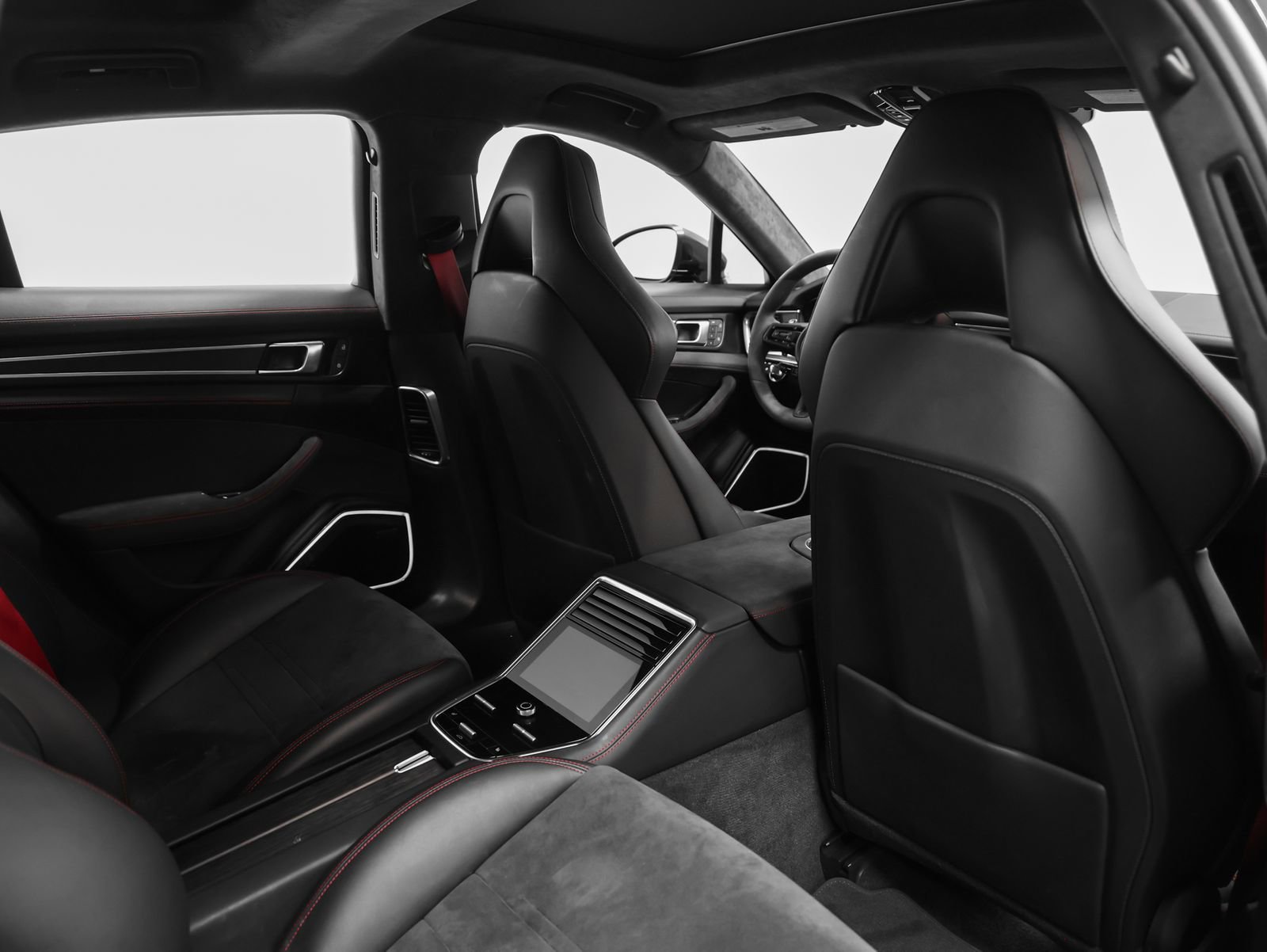 Certified 2023 Porsche Panamera GTS w/ Premium Package AWD/4WD image 28