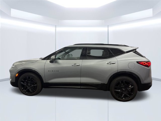 Used 2024 Chevrolet Blazer RS AWD/4WD image 9