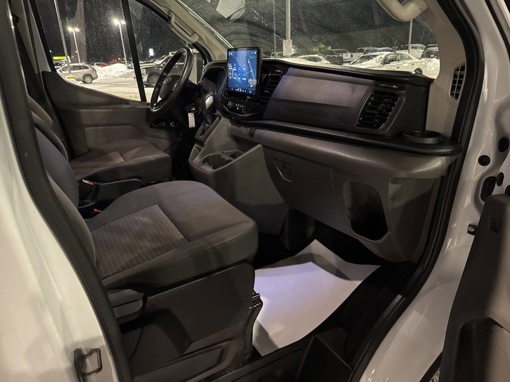 Used 2023 Ford Transit 350 XLT image 13