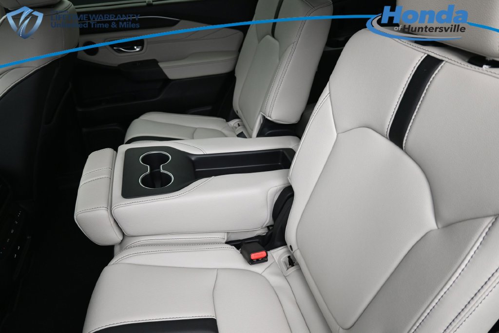 New 2026 Honda Pilot Touring image 27