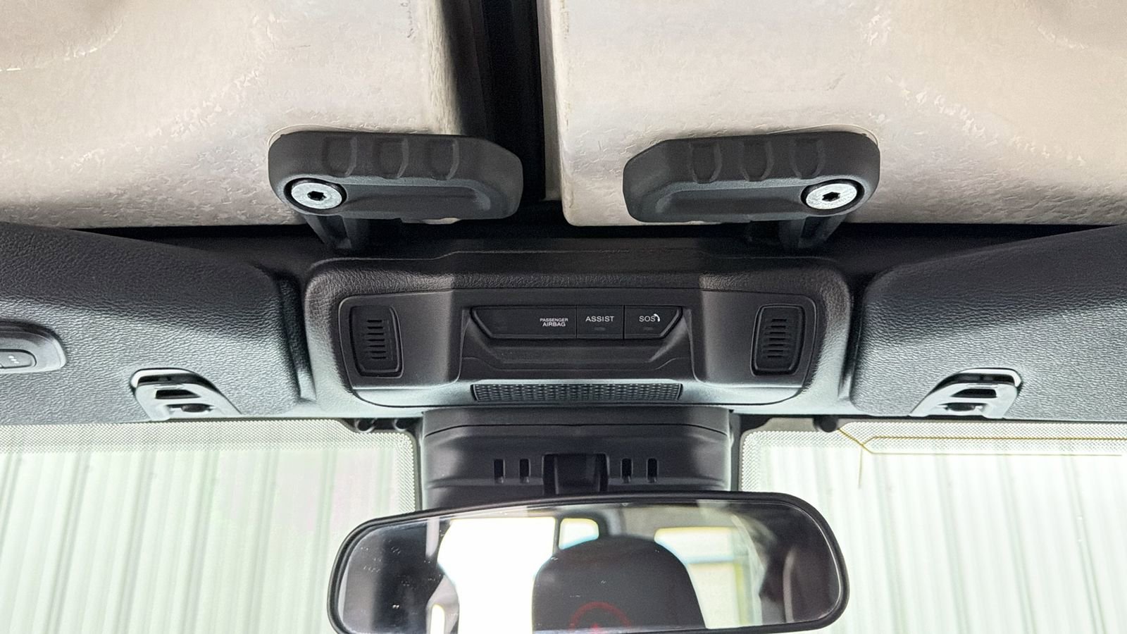 Used 2025 Jeep Wrangler Rubicon w/ Convenience Group image 46