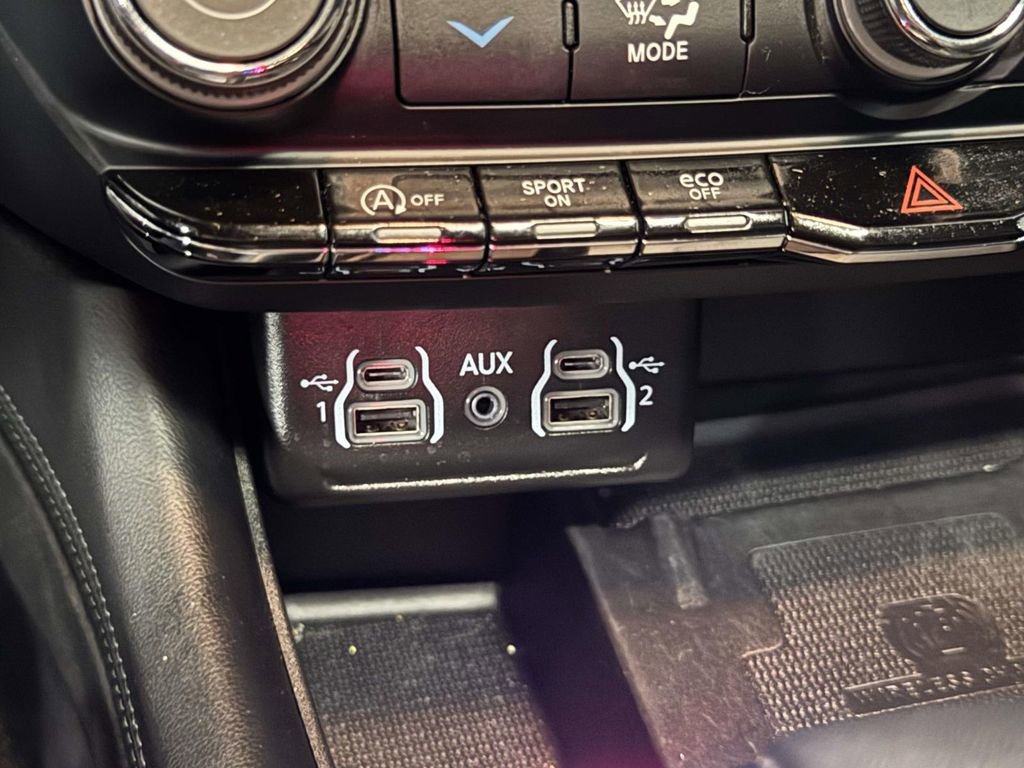 Used 2022 Dodge Durango GT image 27