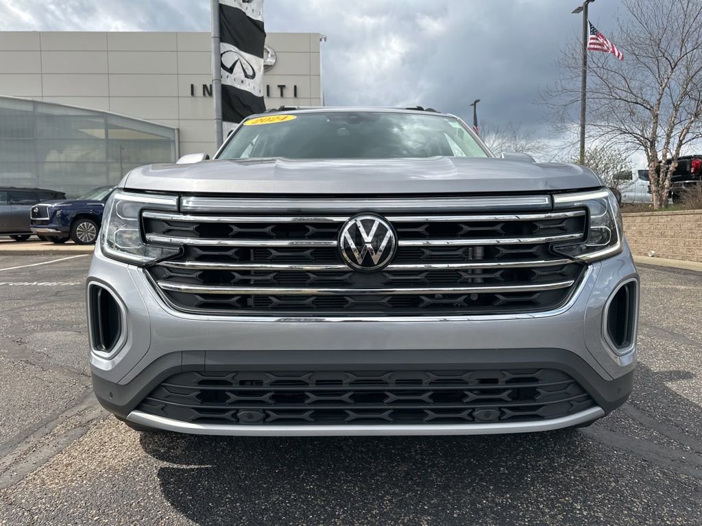 Used 2024 Volkswagen Atlas SE AWD/4WD image 18