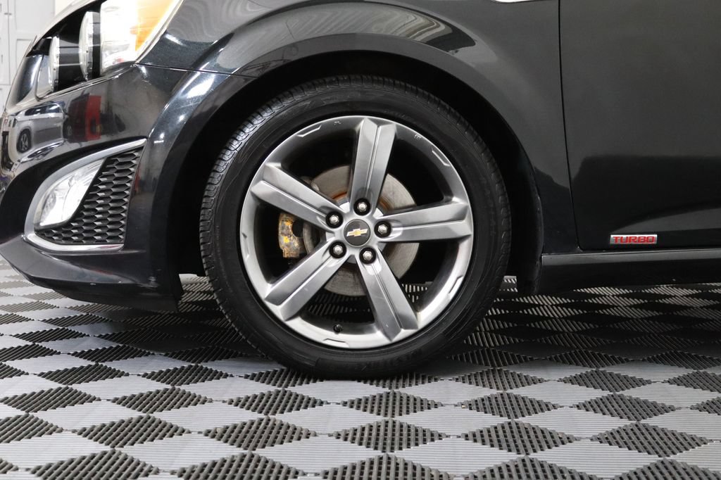 Certified 2014 Chevrolet Sonic RS w/ Advanced Safety Package FWD image 4