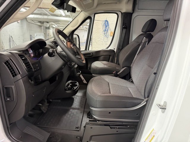 Used 2025 RAM ProMaster 3500 w/ Safety Group image 9