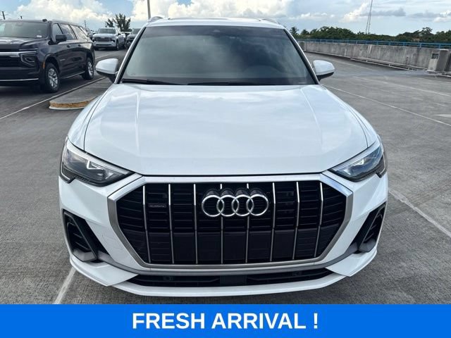 Used 2022 Audi Q3 2.0T Premium w/ Convenience Package AWD/4WD image 19