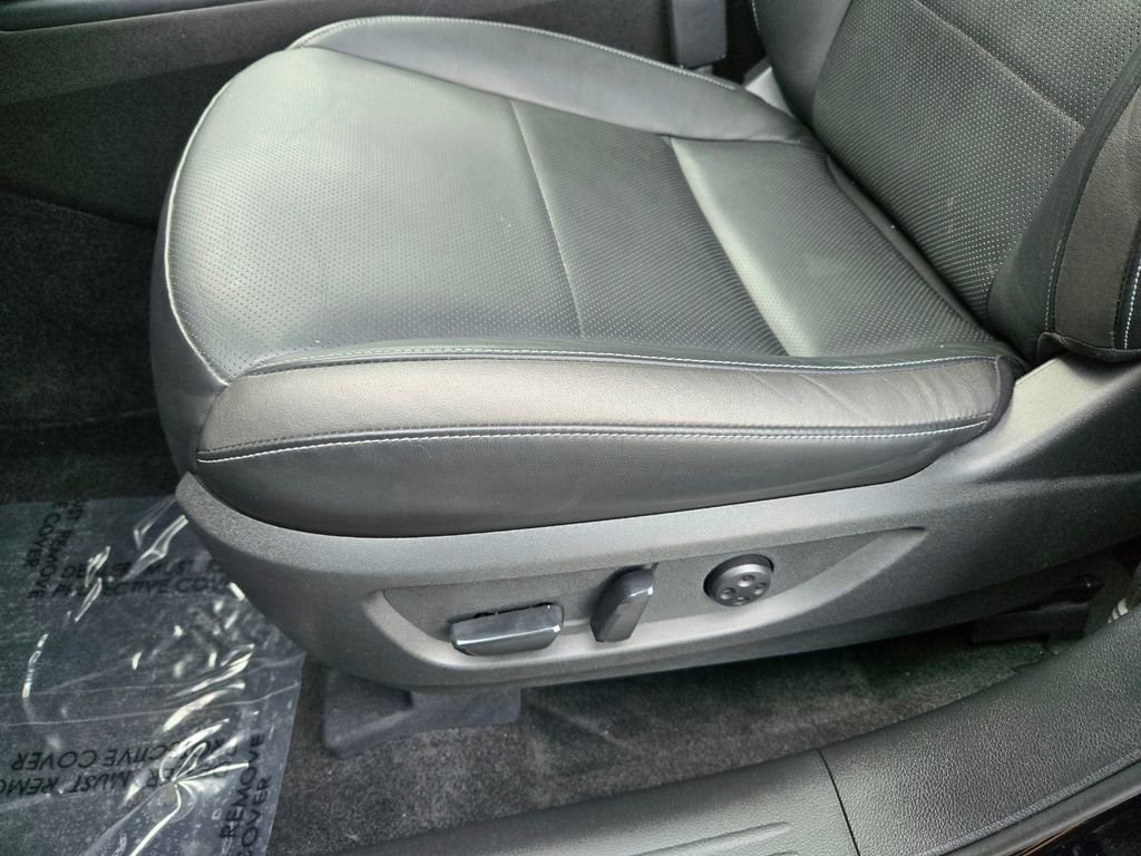 Used 2023 INFINITI QX55 Essential image 14