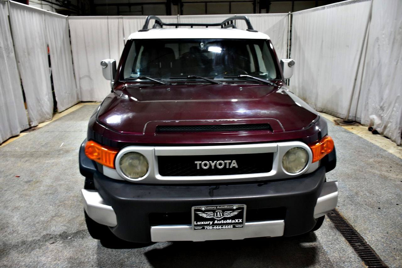 Used 2007 Toyota FJ Cruiser 2WD image 2
