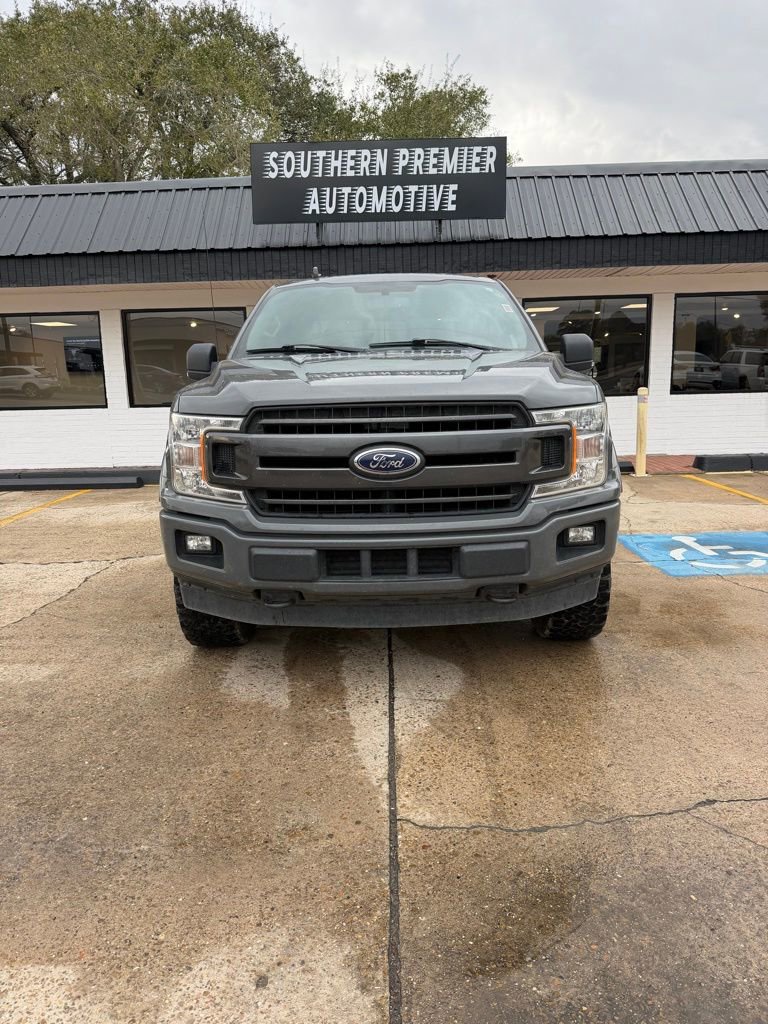 Used 2018 Ford F150 XLT w/ Equipment Group 302A Luxury image 2