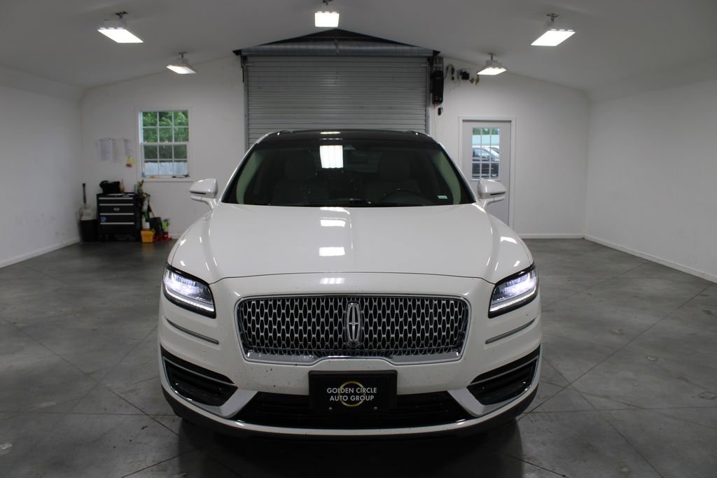 Used 2020 Lincoln Nautilus Reserve w/ Equipment Group 201A image 3