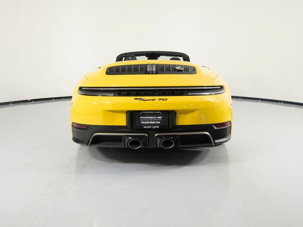 Certified 2026 Porsche 911 Carrera GTS RWD image 9