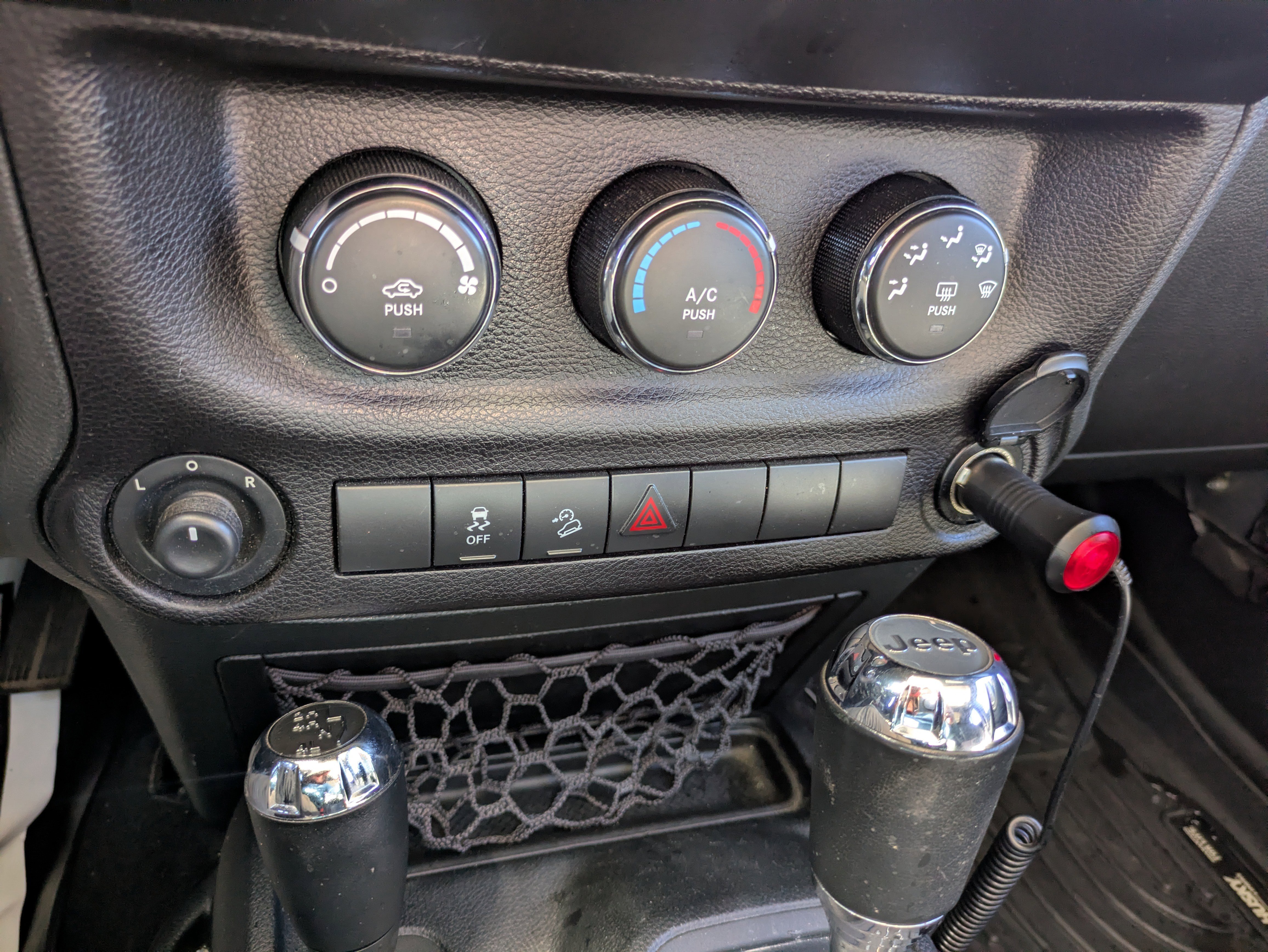 Used 2017 Jeep Wrangler Unlimited Sport w/ Quick Order Package 24S image 14