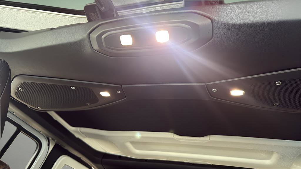 Used 2024 Jeep Wrangler Sahara 4xe image 31