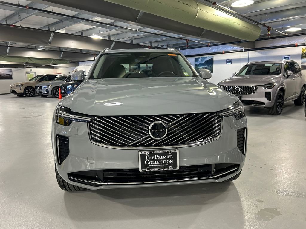 Used 2026 Volvo XC90 B6 Ultra w/ Protection Package image 6