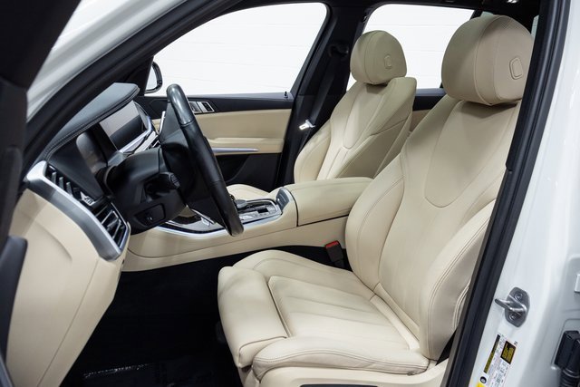 Used 2021 BMW X5 xDrive40i w/ Convenience Package image 22