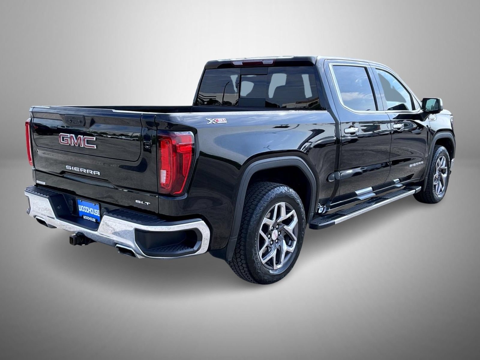 Certified 2023 GMC Sierra 1500 SLT w/ SLT Premium Package AWD/4WD image 5