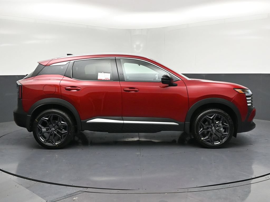 New 2026 Nissan Kicks SR AWD/4WD image 25
