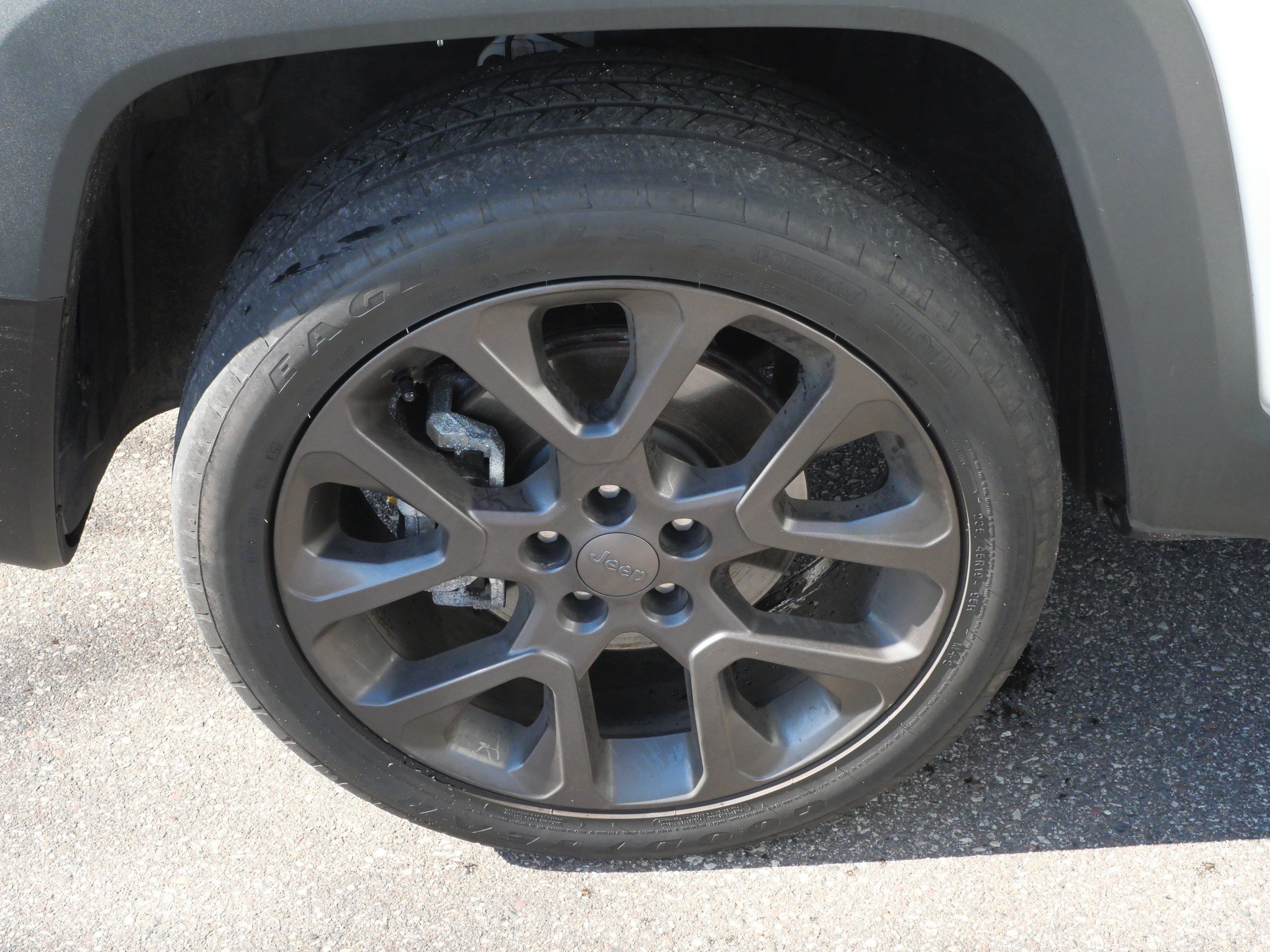 Used 2023 Jeep Renegade Latitude w/ Sun/Sound Group AWD/4WD image 15