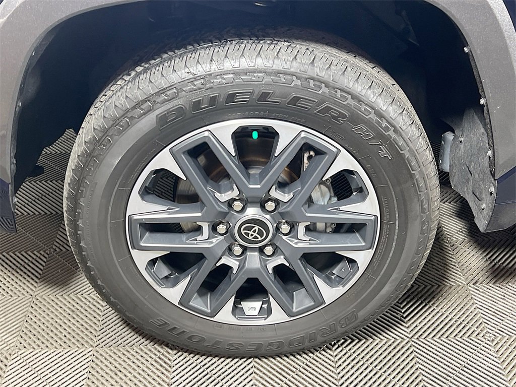 Used 2022 Toyota Tundra Limited image 26