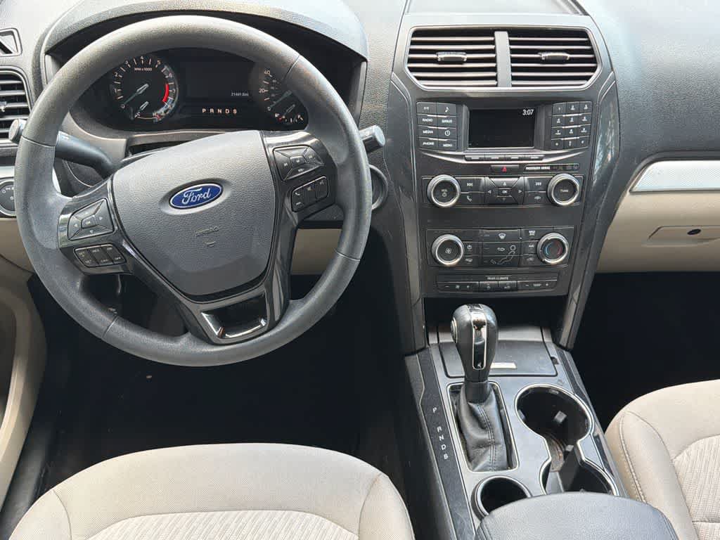 Used 2018 Ford Explorer FWD image 11