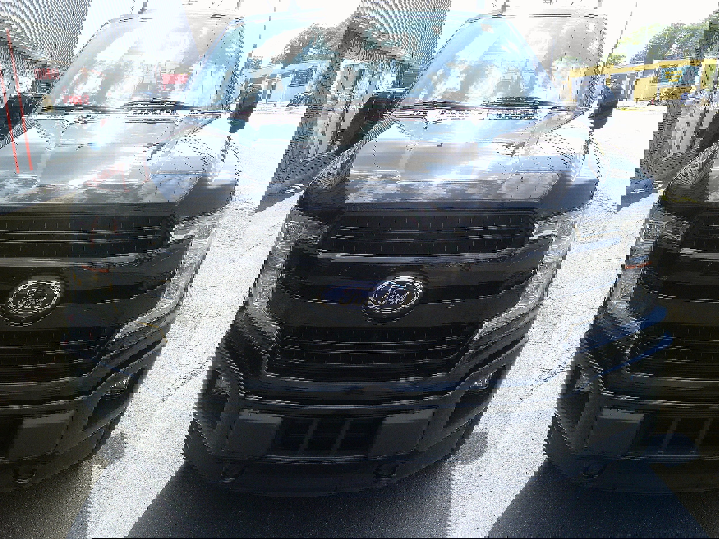 Used 2019 Ford F150 Lariat w/ Equipment Group 502A Luxury image 12