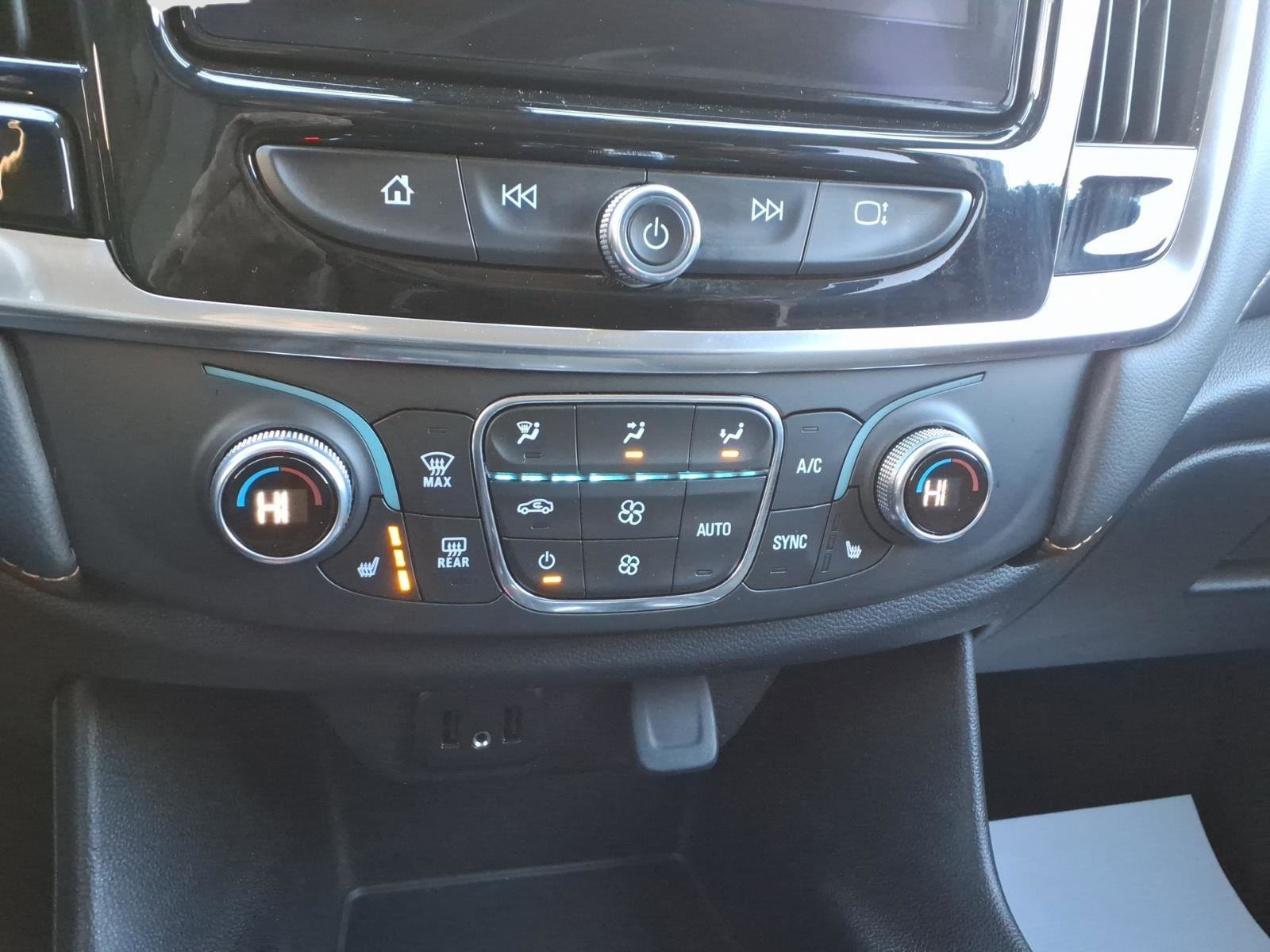 Certified 2021 Chevrolet Traverse LT image 22