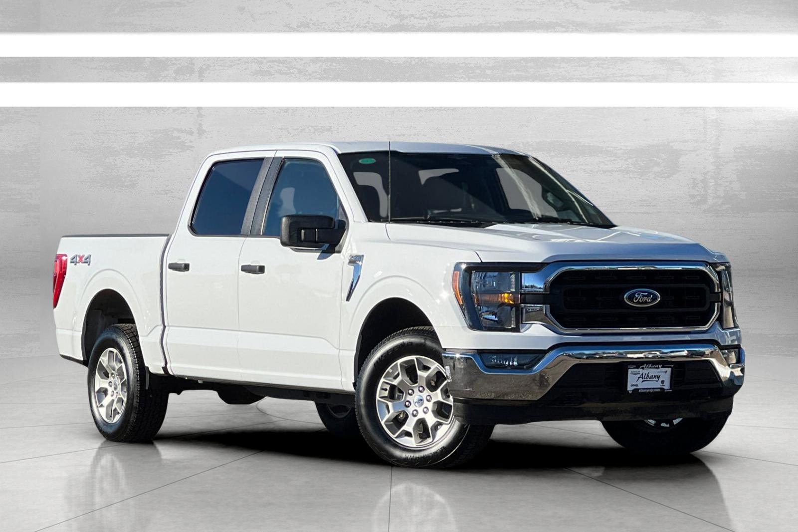 Used 2023 Ford F150 XLT image 2
