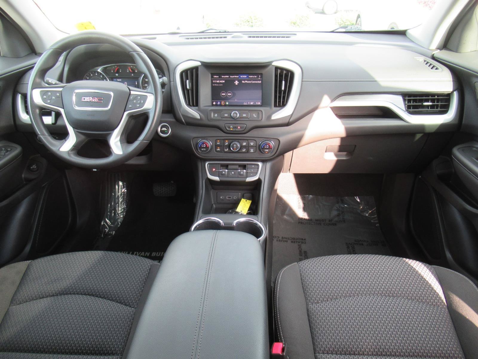 Used 2024 GMC Terrain SLE w/ Driver Convenience Package FWD image 13