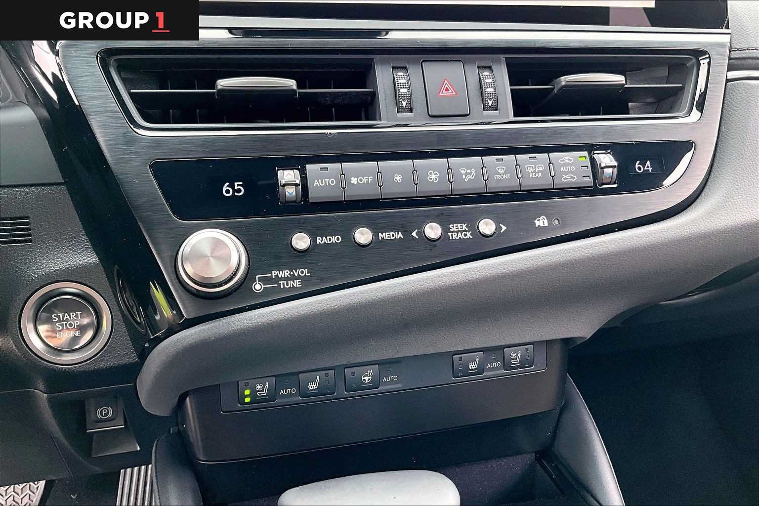Used 2024 Lexus ES 350 w/ Premium Package FWD image 32