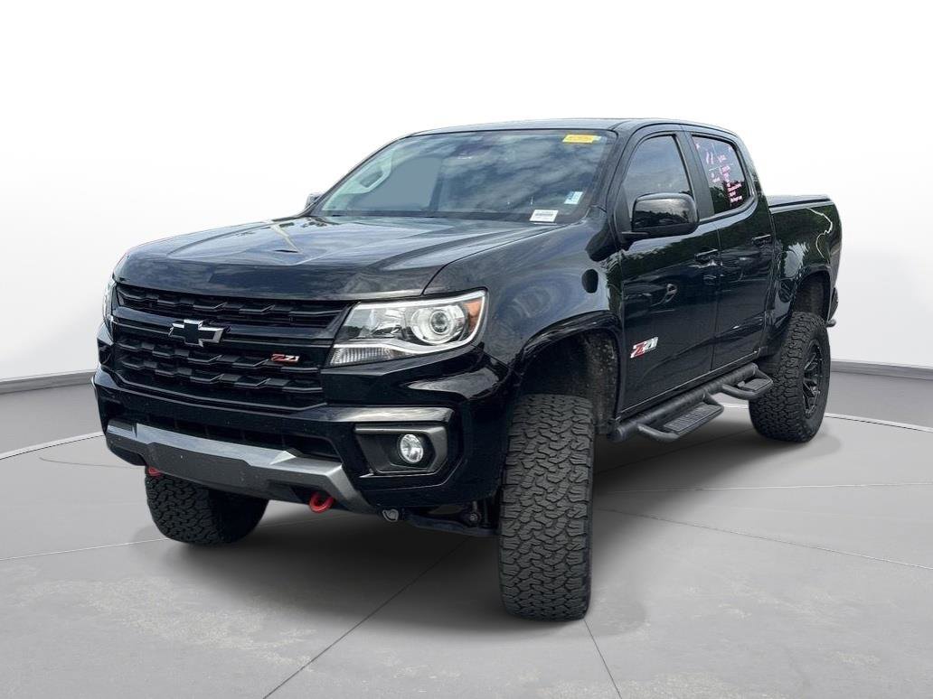 Used 2022 Chevrolet Colorado Z71 w/ Z71 Midnight Edition AWD/4WD video 2